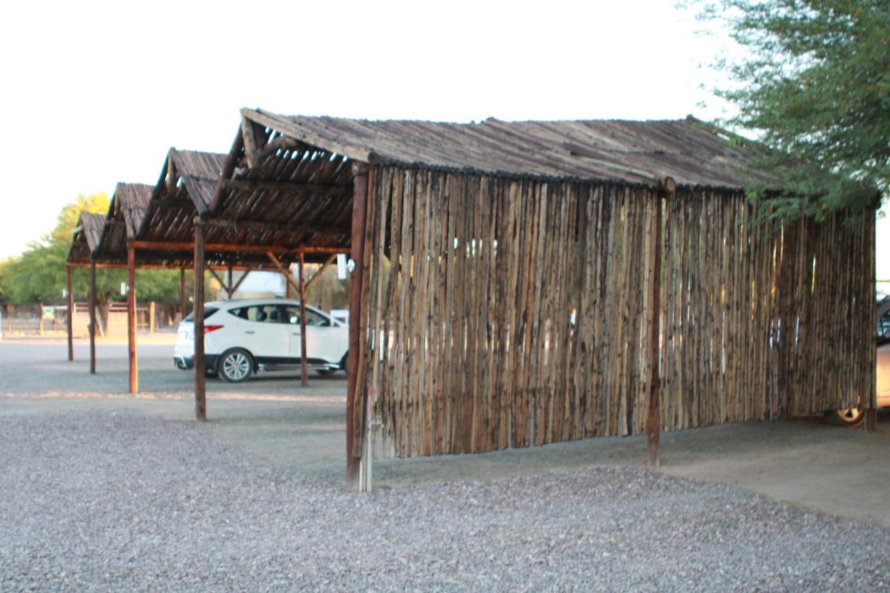 Maritz Country Lodge Keetmanshoop Exterior photo